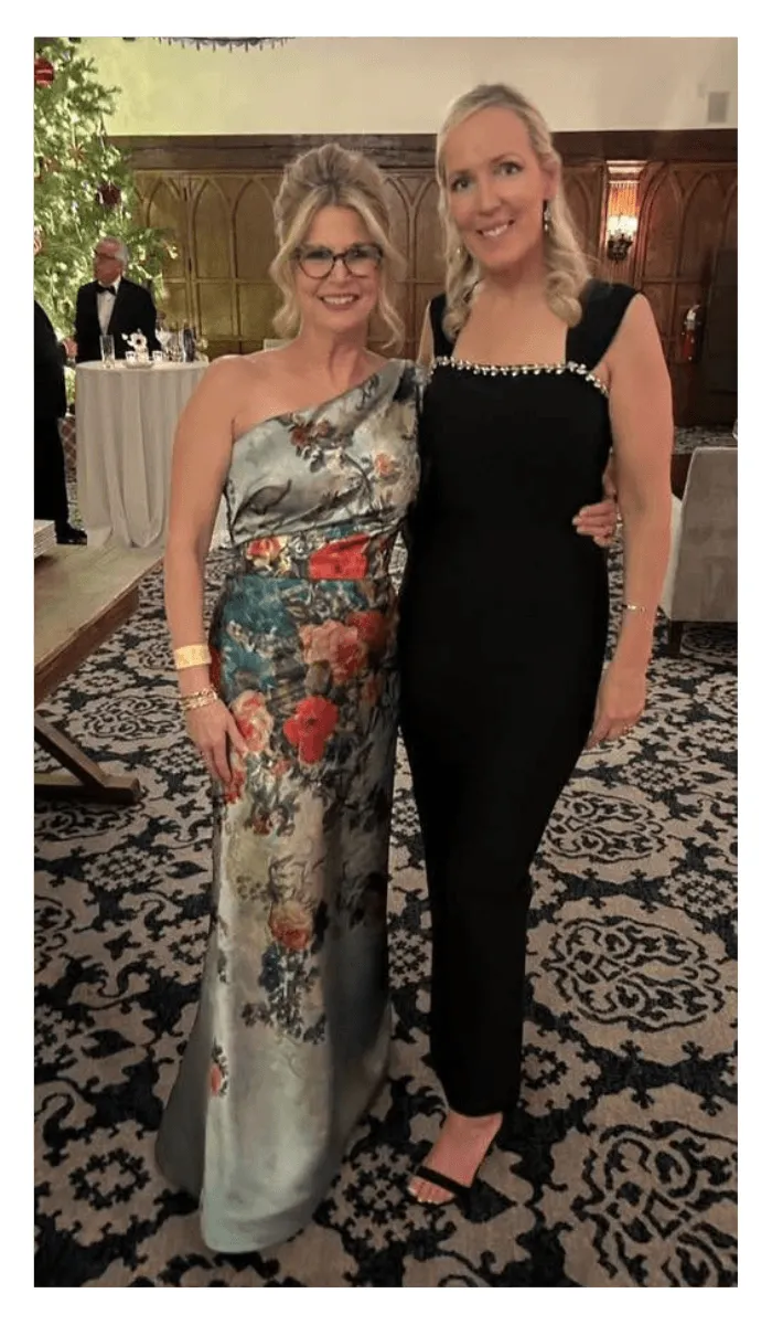 Two clients at a black tie evening